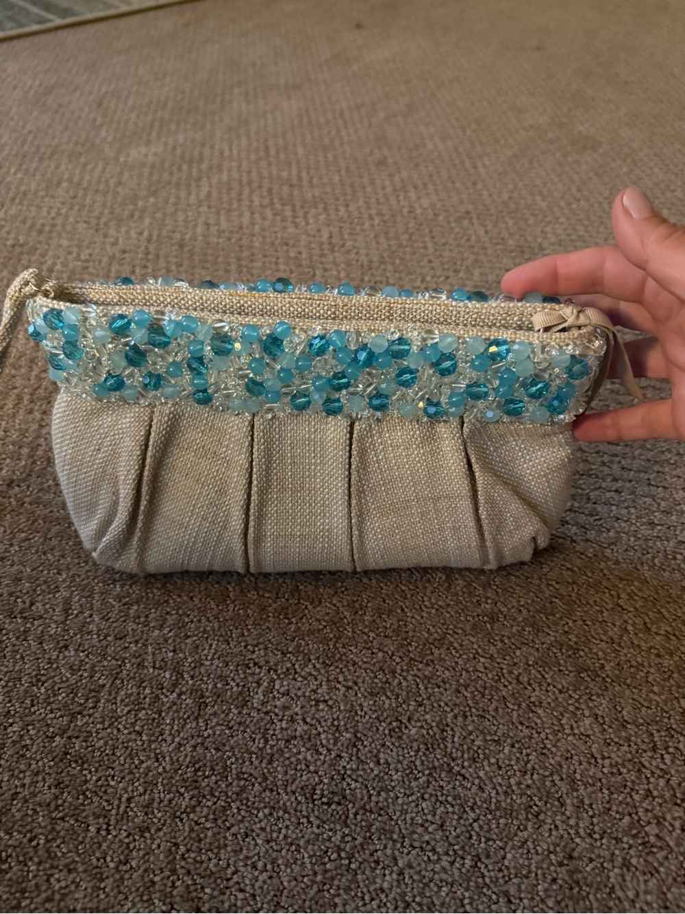 Banana Republic women’s tortoise beaded Clutch with zip enclosure & wrist strap